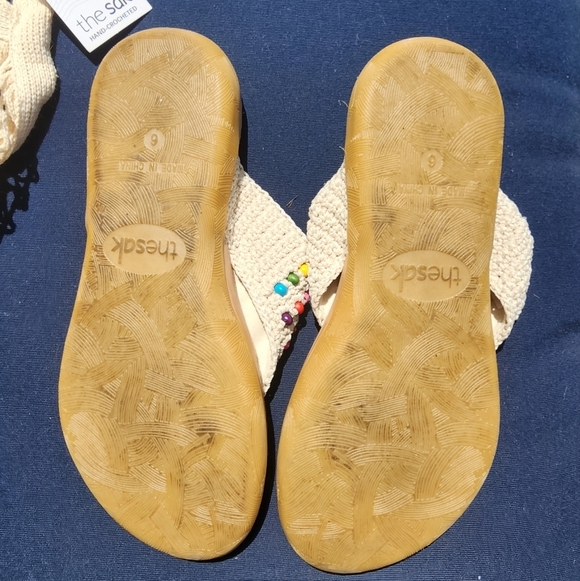 THE SAK Shana Rainbow Wood Beaded Hand Crochet Sandals & Bag Size 6 Boho Thong - Picture 14 of 16